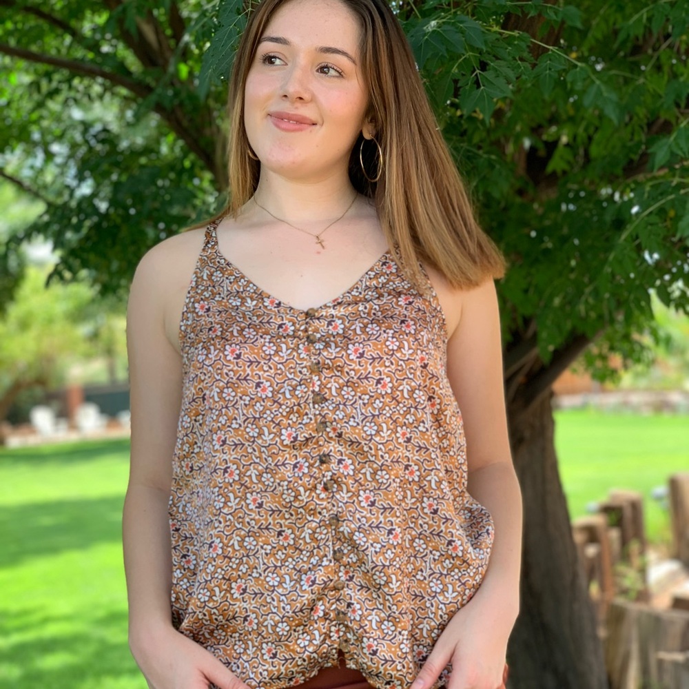 Anthropologie by Maeve Brown Satin Top size 4 EUC